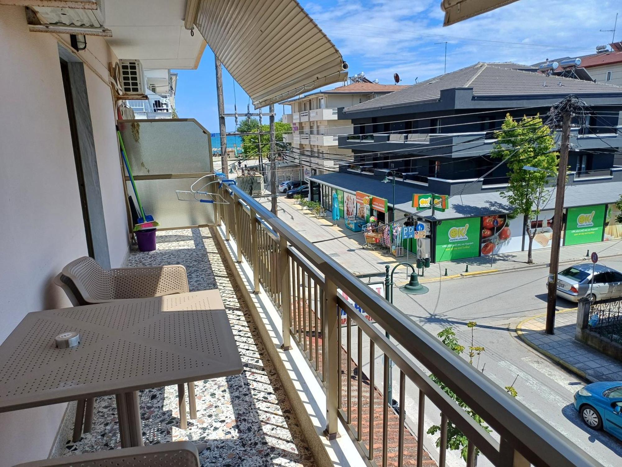 Μαρου Rooms Olympiakí Aktí Dış mekan fotoğraf